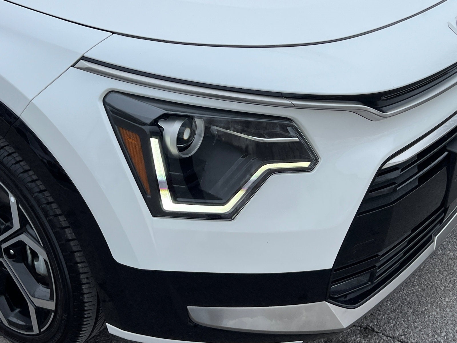 2023 Kia Niro EX Touring