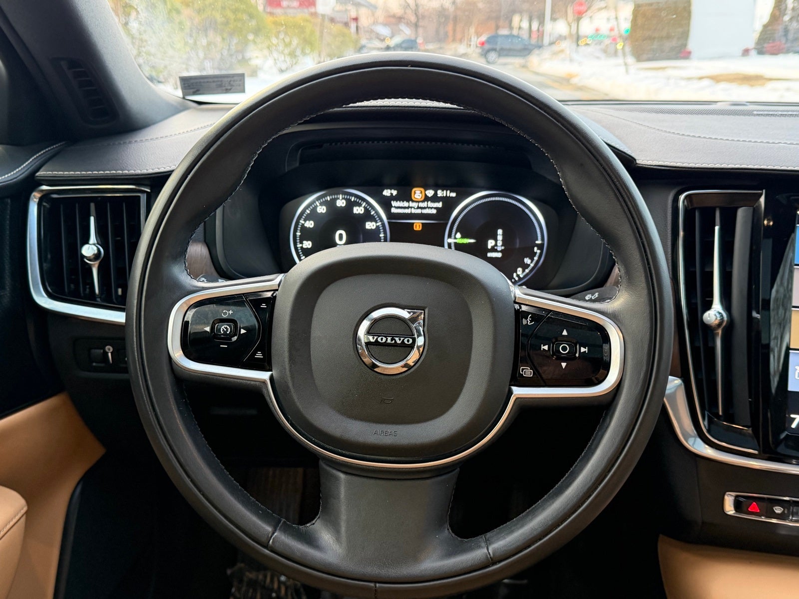 2021 Volvo S90 Recharge Plug-In Hybrid T8 Inscription