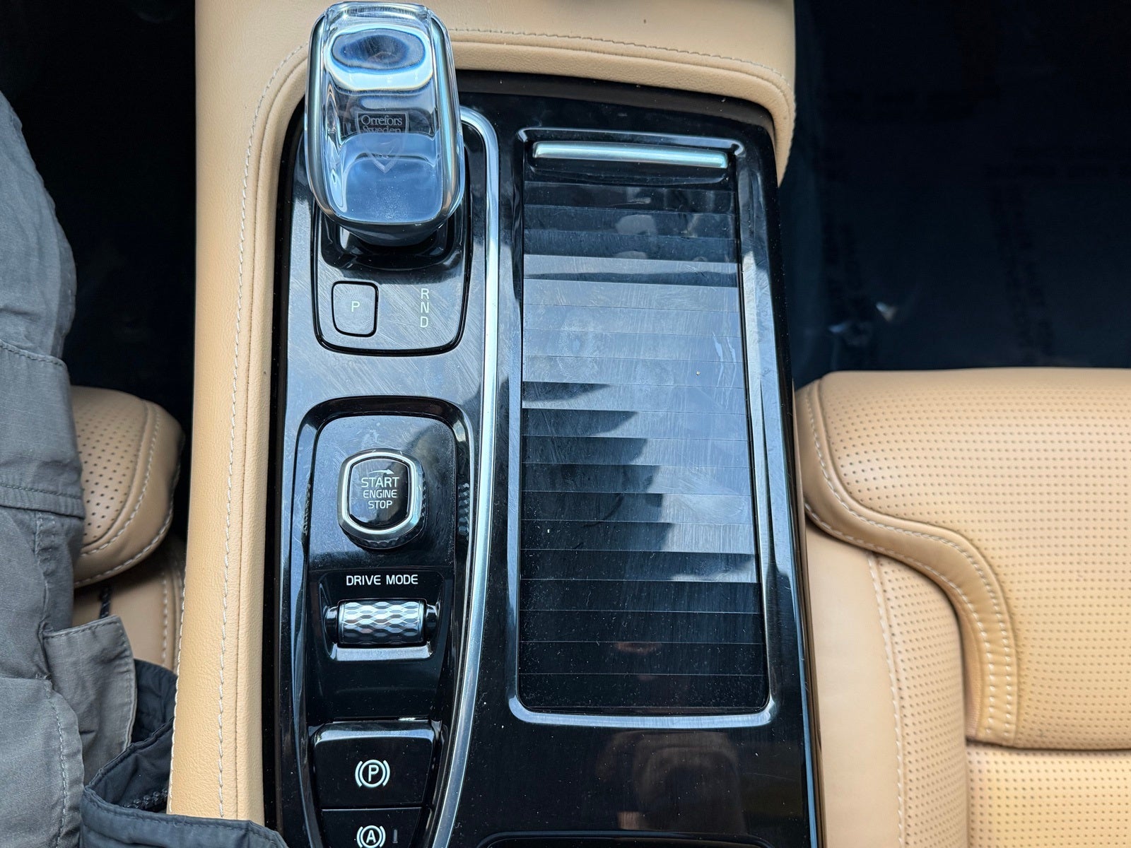 2021 Volvo S90 Recharge Plug-In Hybrid T8 Inscription