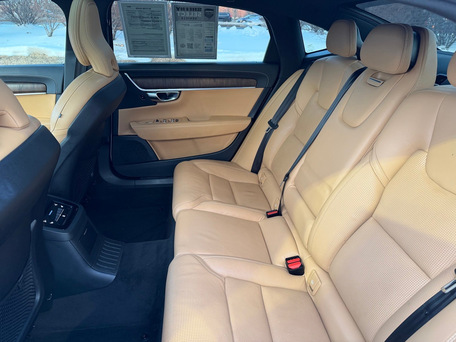 2021 Volvo S90 Recharge Plug-In Hybrid T8 Inscription