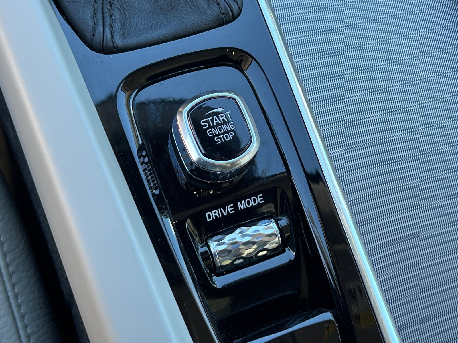 2018 Volvo XC60 T5 Inscription