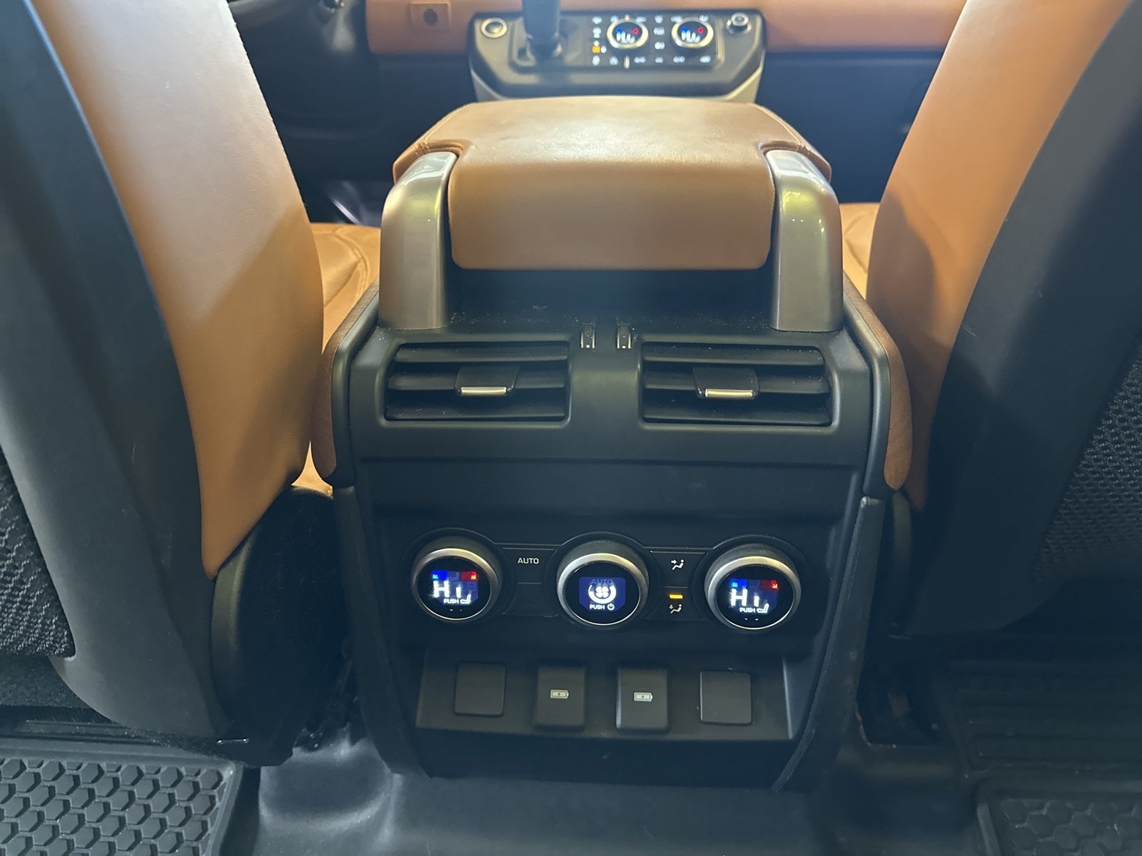 2023 Land Rover Defender 130 First Edition