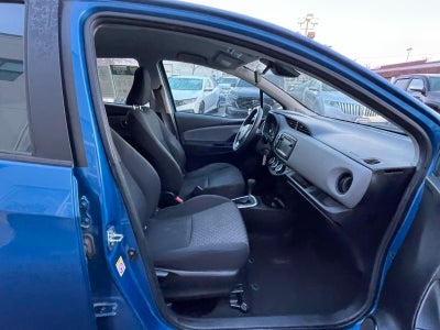 2017 Toyota Yaris L