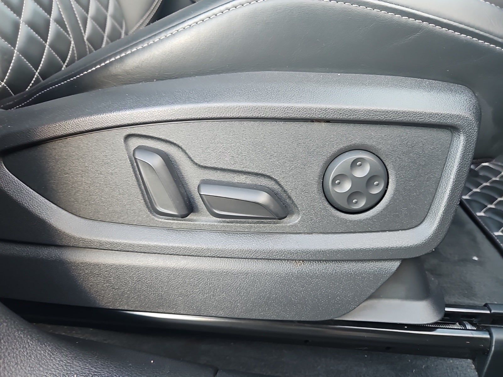 2018 Audi SQ5 3.0T Premium Plus quattro