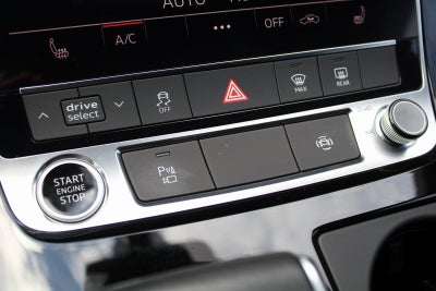 2021 Audi Q8 55 Premium quattro