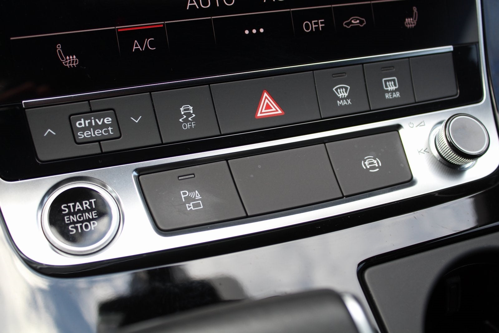 2021 Audi Q8 55 Premium quattro