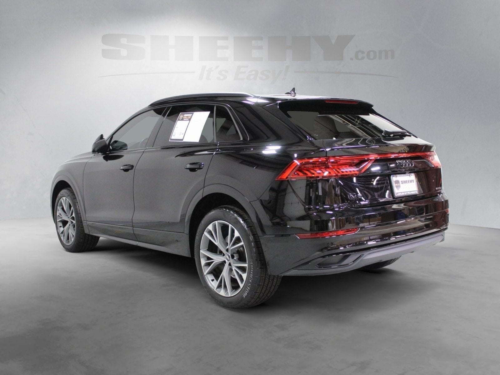 2021 Audi Q8 55 Premium quattro