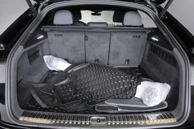 2021 Audi Q8 55 Premium quattro