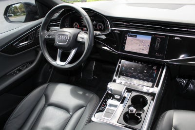 2021 Audi Q8 55 Premium quattro