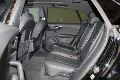 2021 Audi Q8 55 Premium quattro