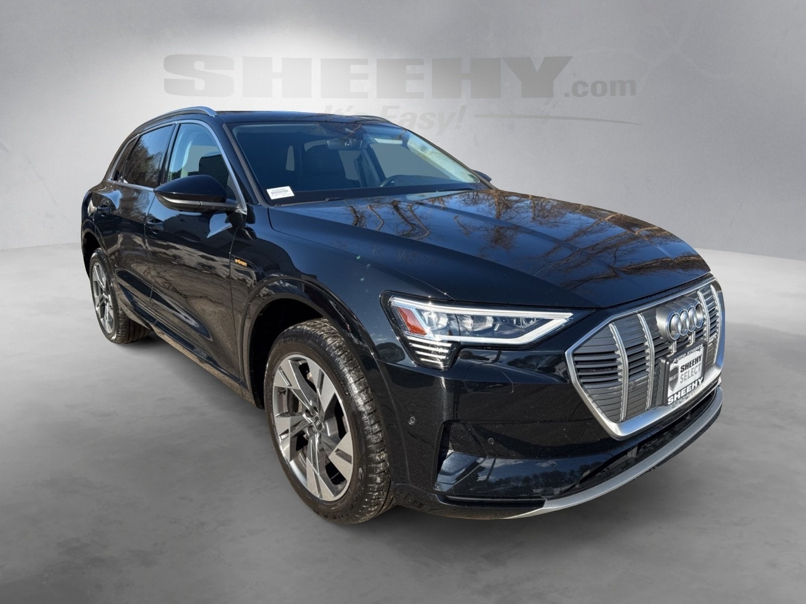 2022 Audi e-tron Premium Plus quattro