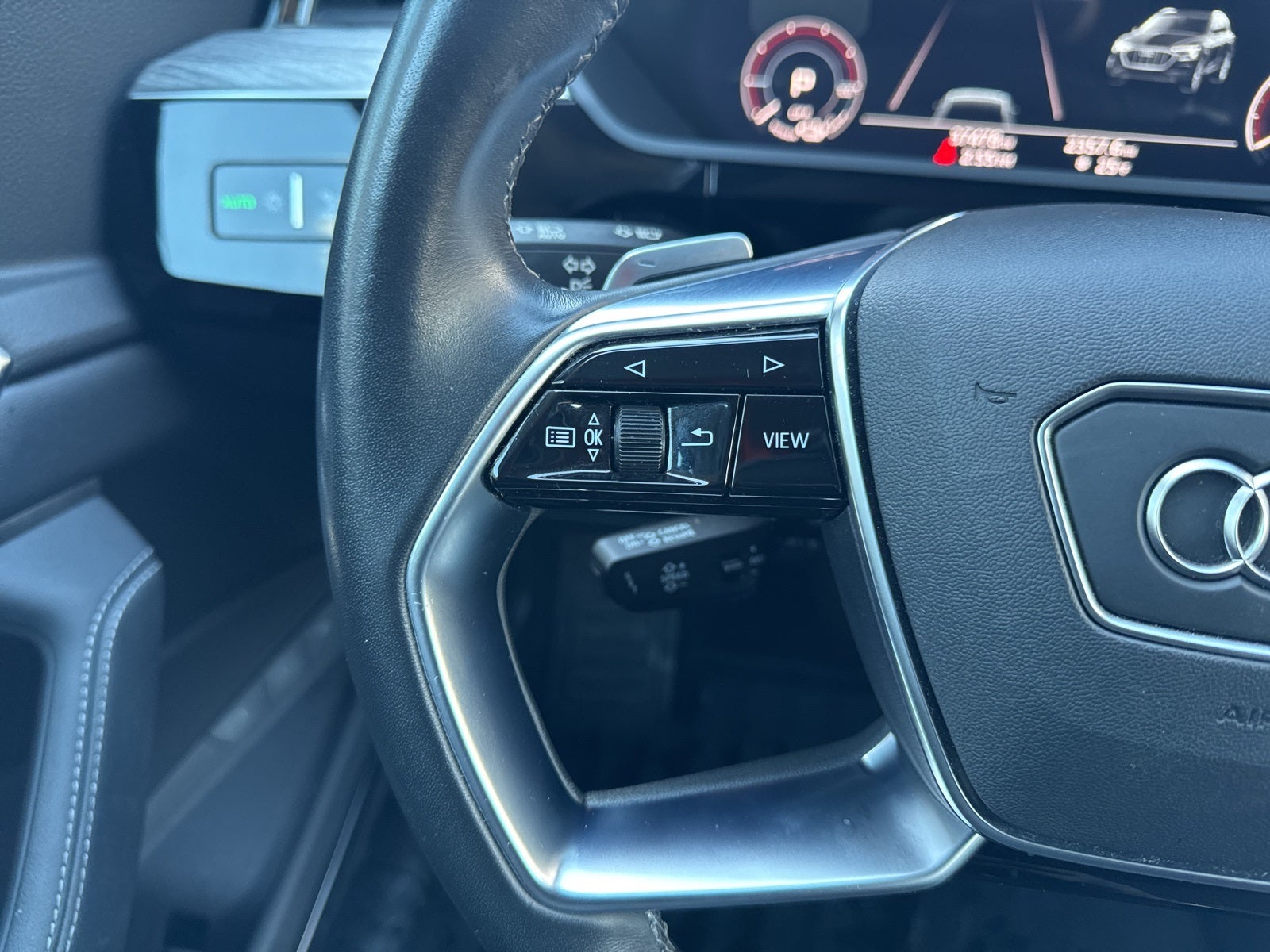 2022 Audi e-tron Premium Plus quattro