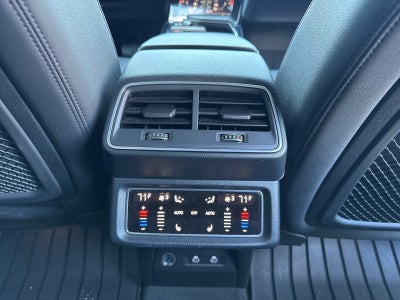 2022 Audi e-tron Premium Plus quattro