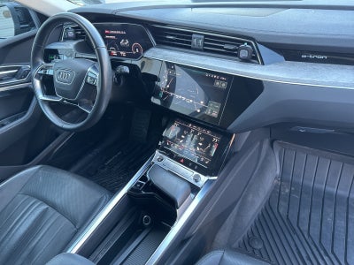 2022 Audi e-tron Premium Plus quattro