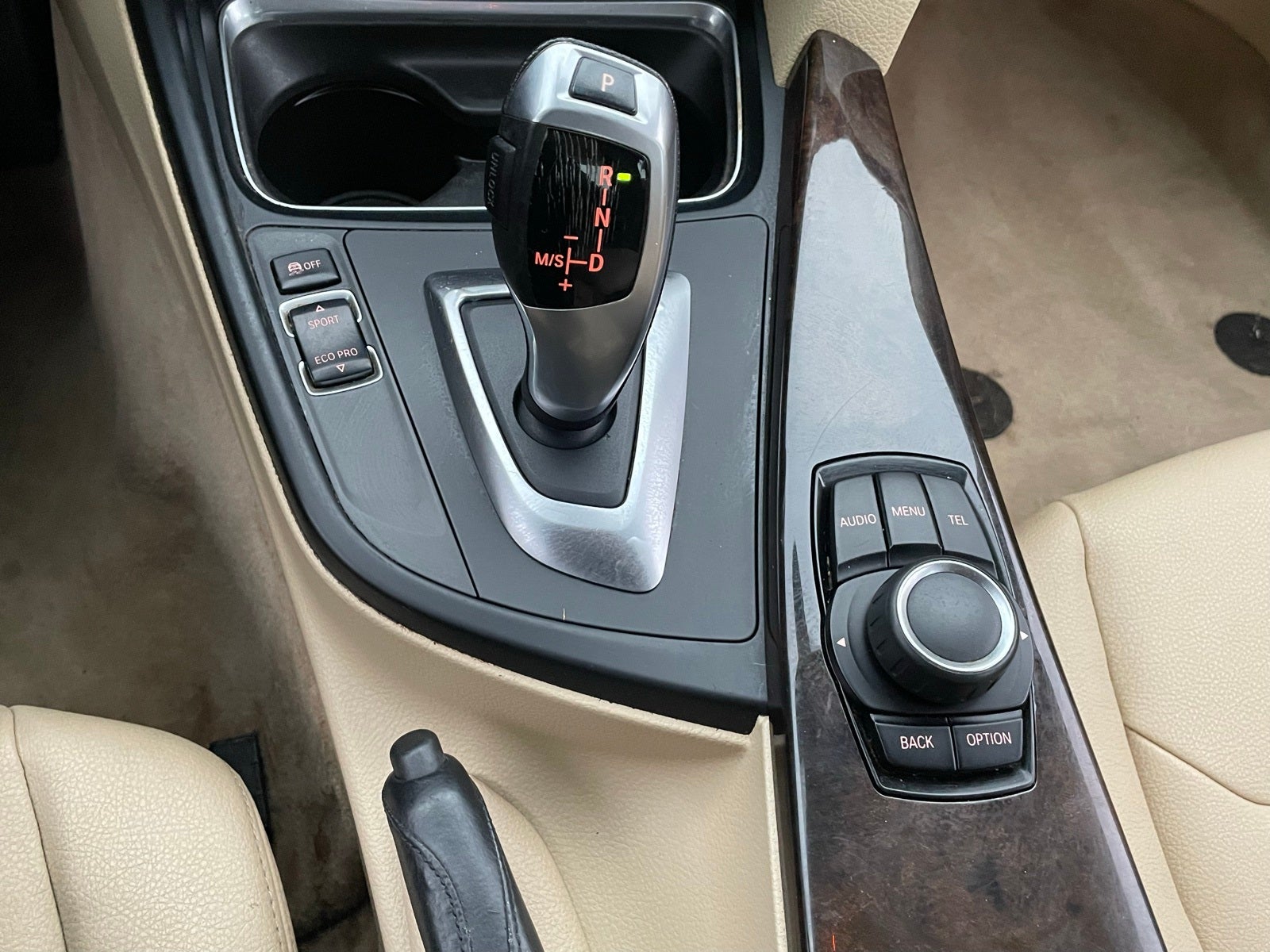 2015 BMW 3 Series 320i xDrive