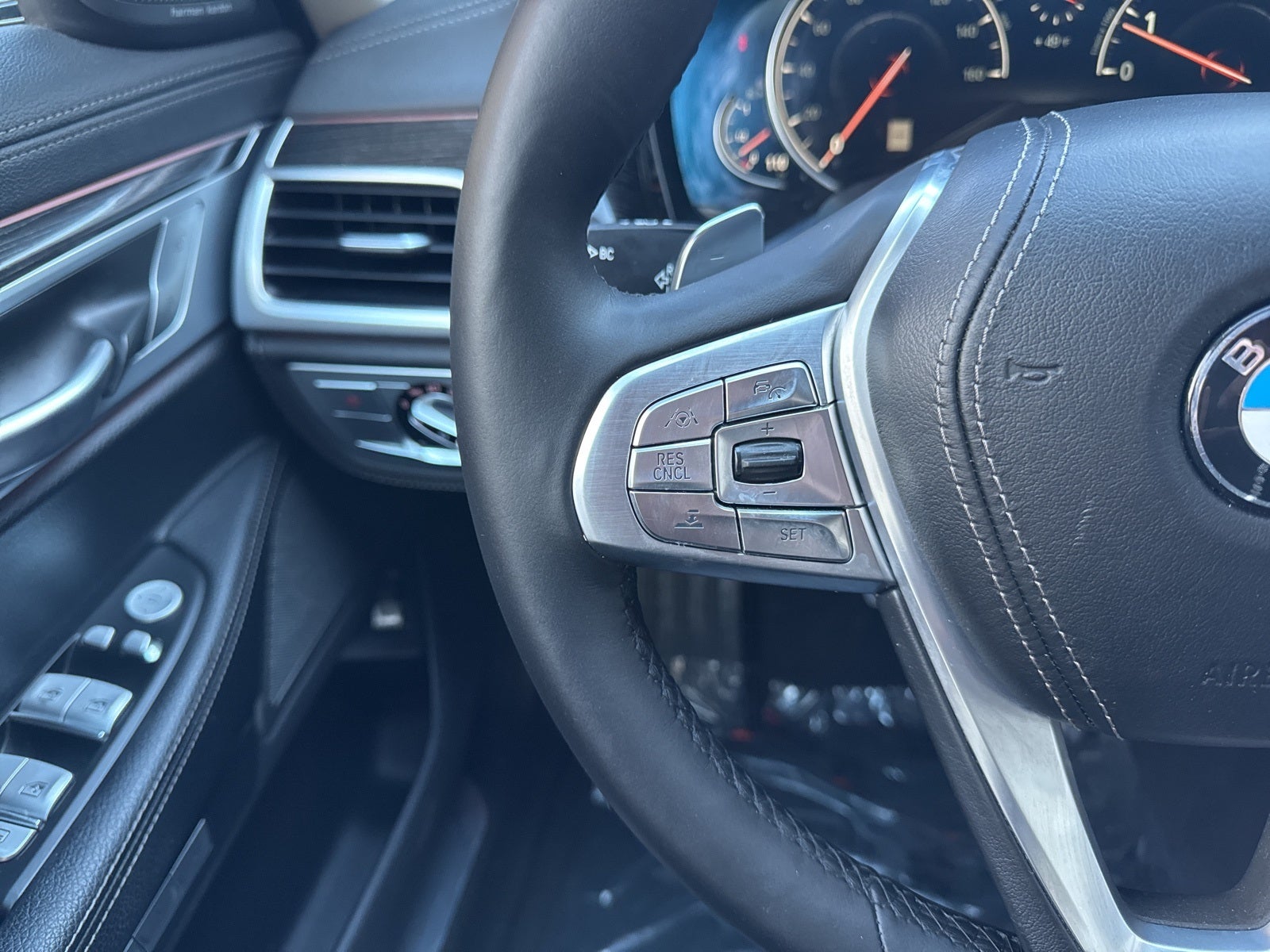 2018 BMW 7 Series 740i xDrive