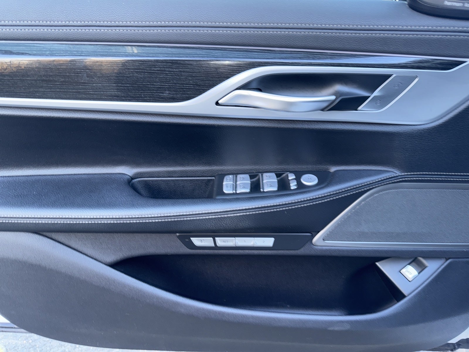 2018 BMW 7 Series 740i xDrive