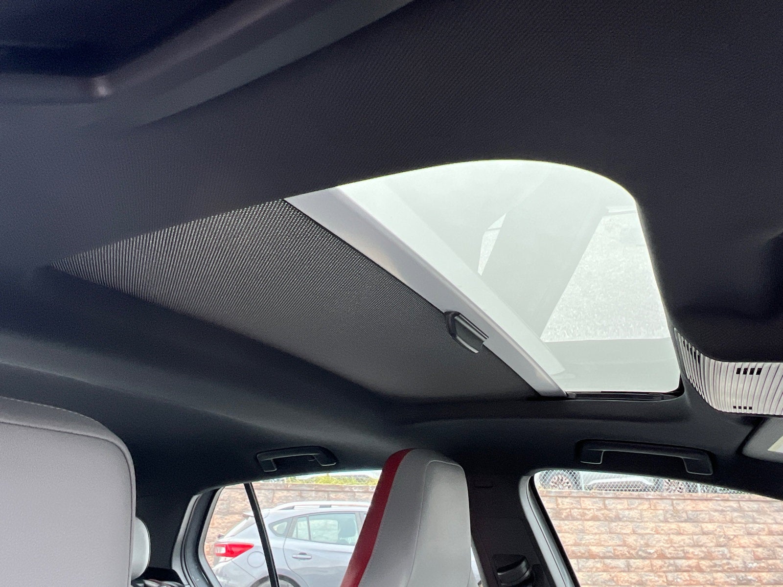 2025 Volkswagen Golf GTI 2.0T SE