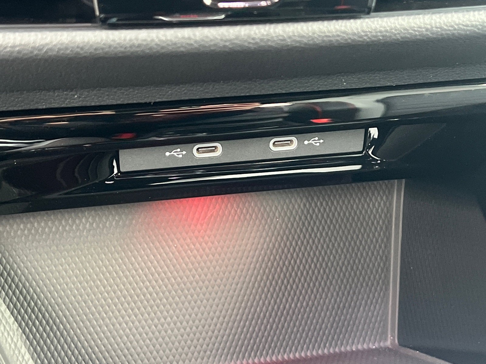 2025 Volkswagen Golf GTI 2.0T SE