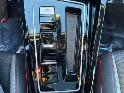 2024 Volkswagen Golf GTI Autobahn