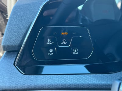 2024 Volkswagen Golf GTI Autobahn