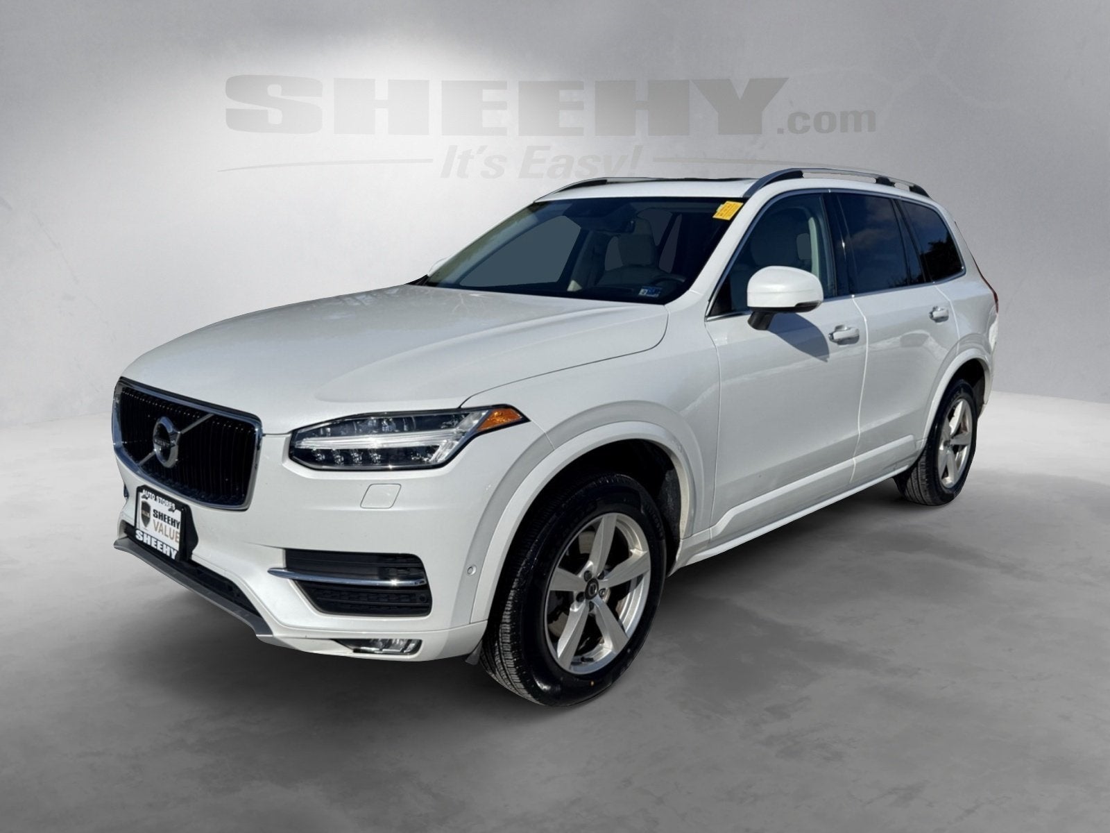 2019 Volvo XC90 T5 Momentum