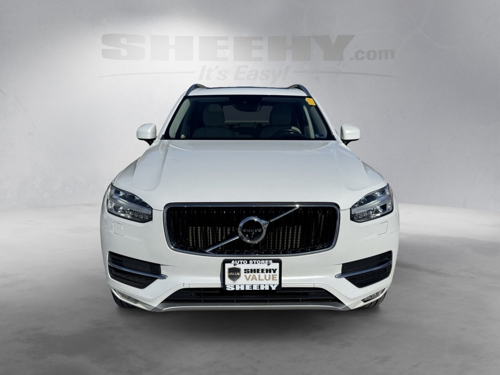 2019 Volvo XC90 T5 Momentum