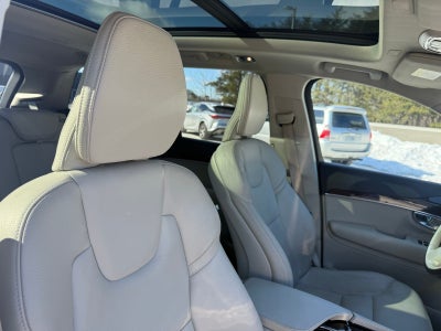 2019 Volvo XC90 T5 Momentum