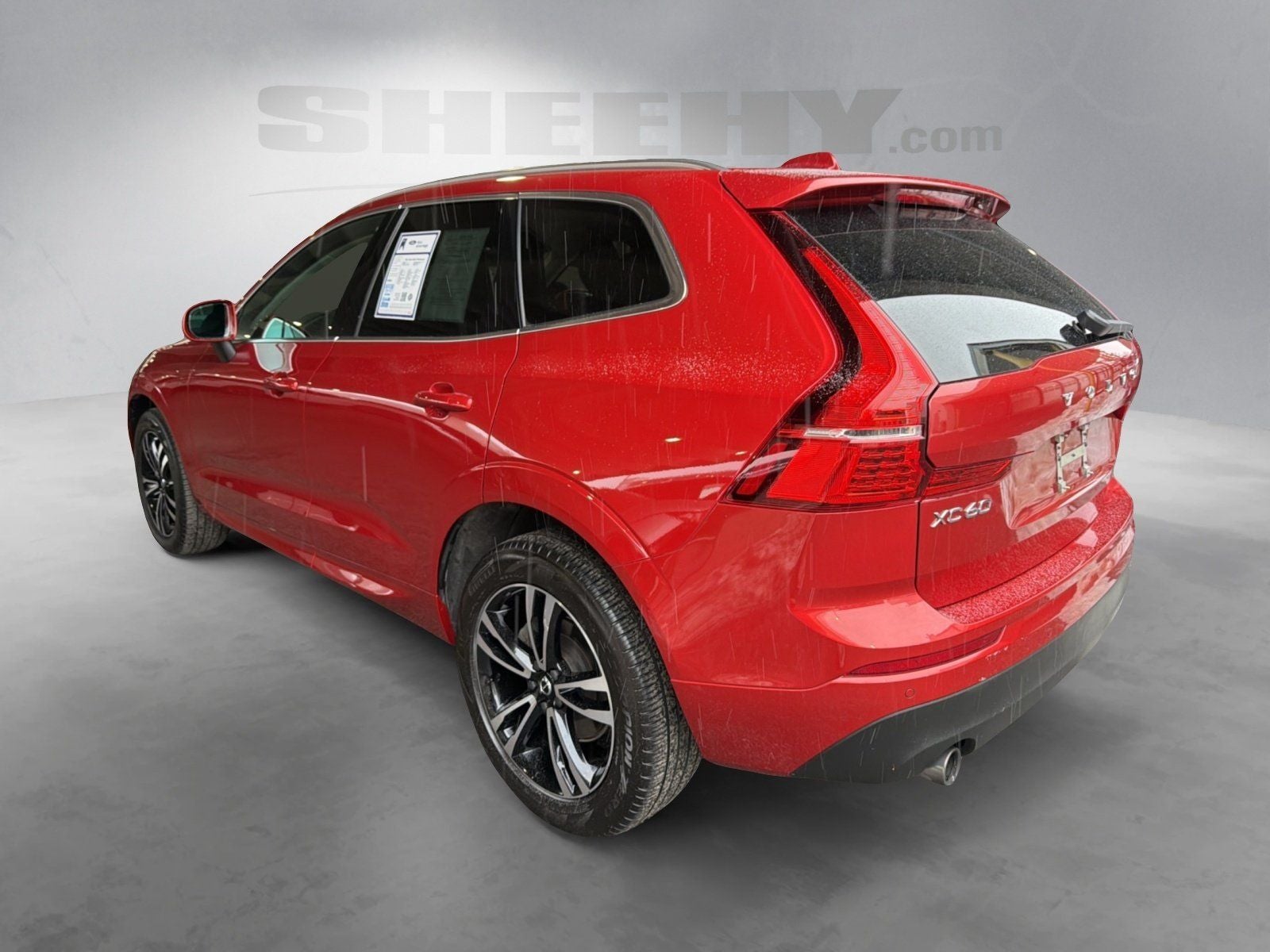 2021 Volvo XC60 T5 Momentum