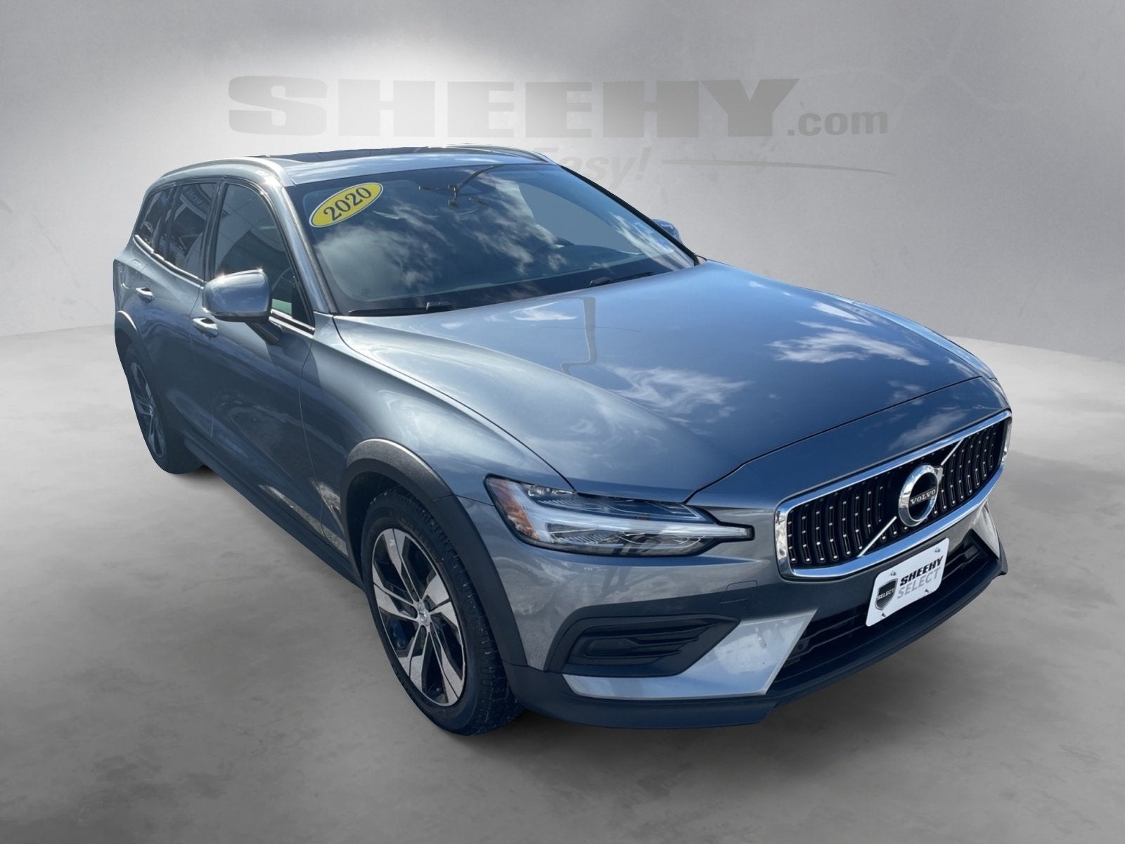 2020 Volvo V60 Cross Country T5