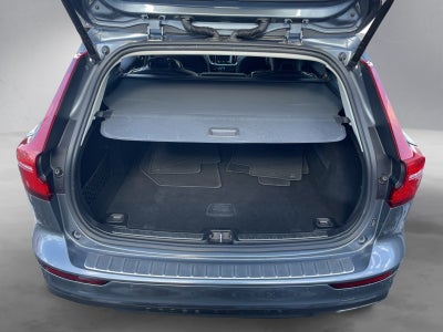 2020 Volvo V60 Cross Country T5