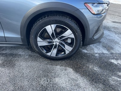 2020 Volvo V60 Cross Country T5