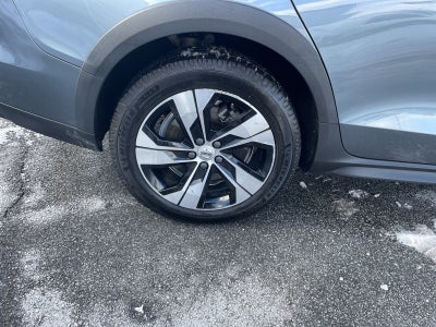 2020 Volvo V60 Cross Country T5