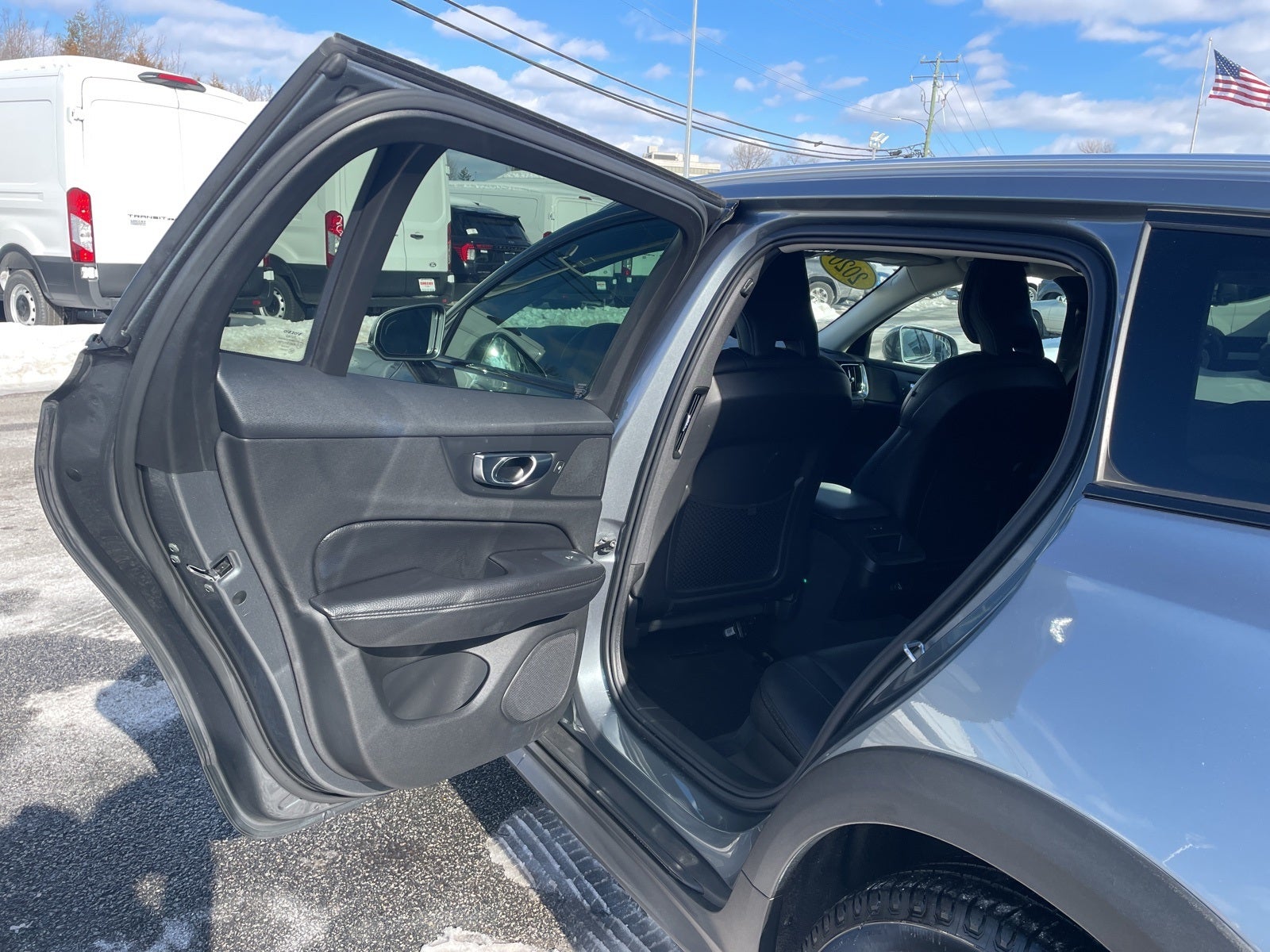 2020 Volvo V60 Cross Country T5