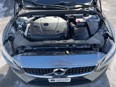 2020 Volvo V60 Cross Country T5