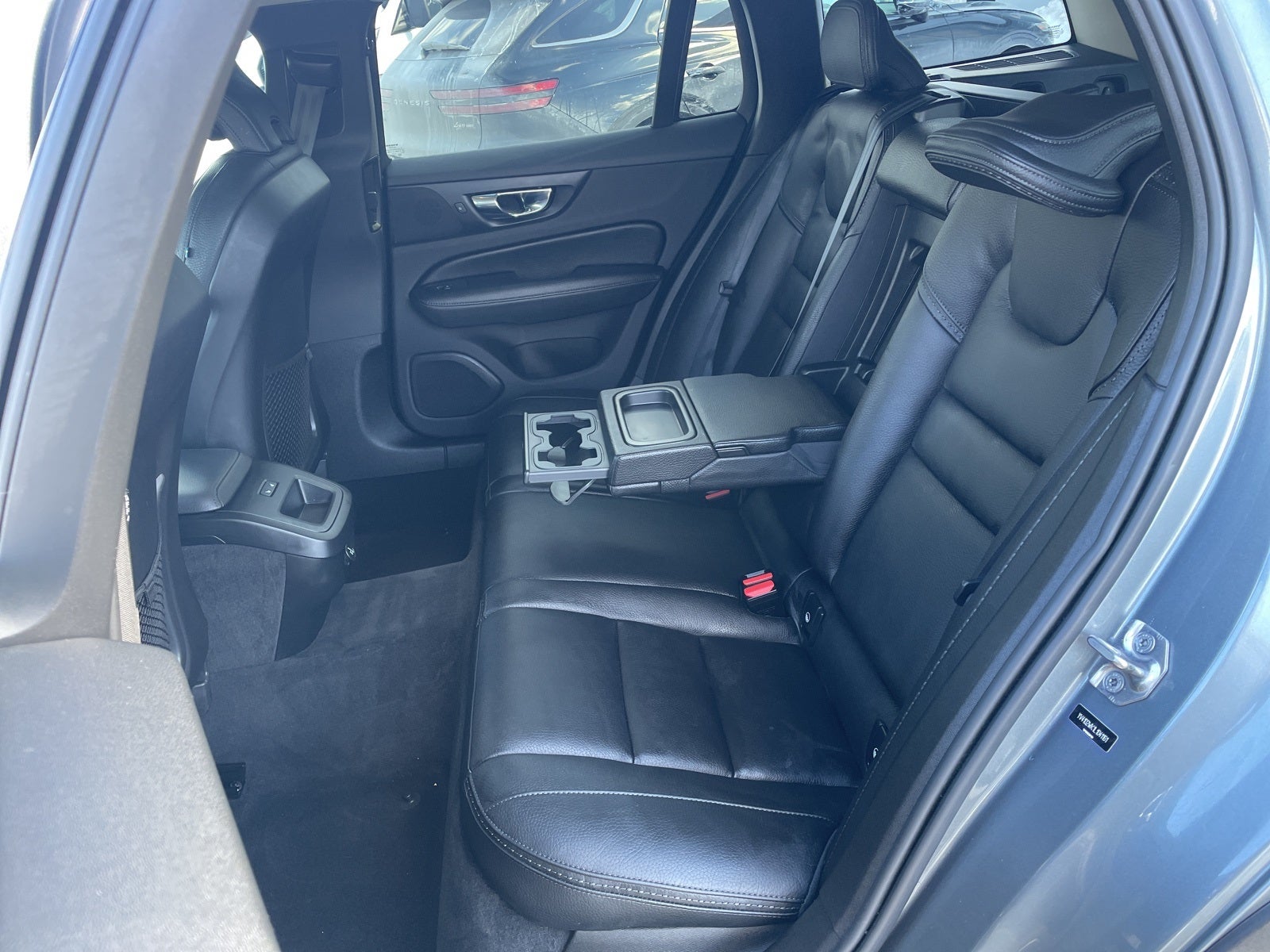 2020 Volvo V60 Cross Country T5