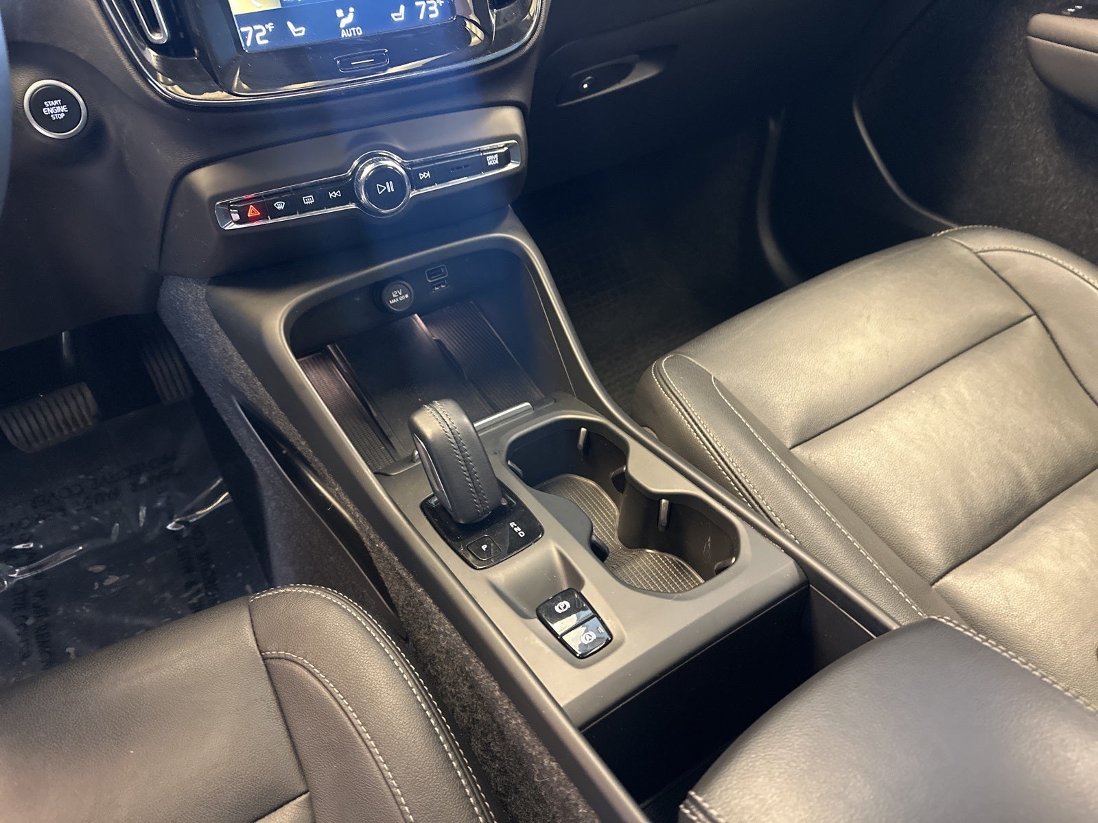 2021 Volvo XC40 Momentum