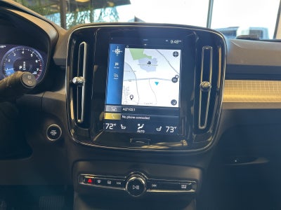 2021 Volvo XC40 Momentum