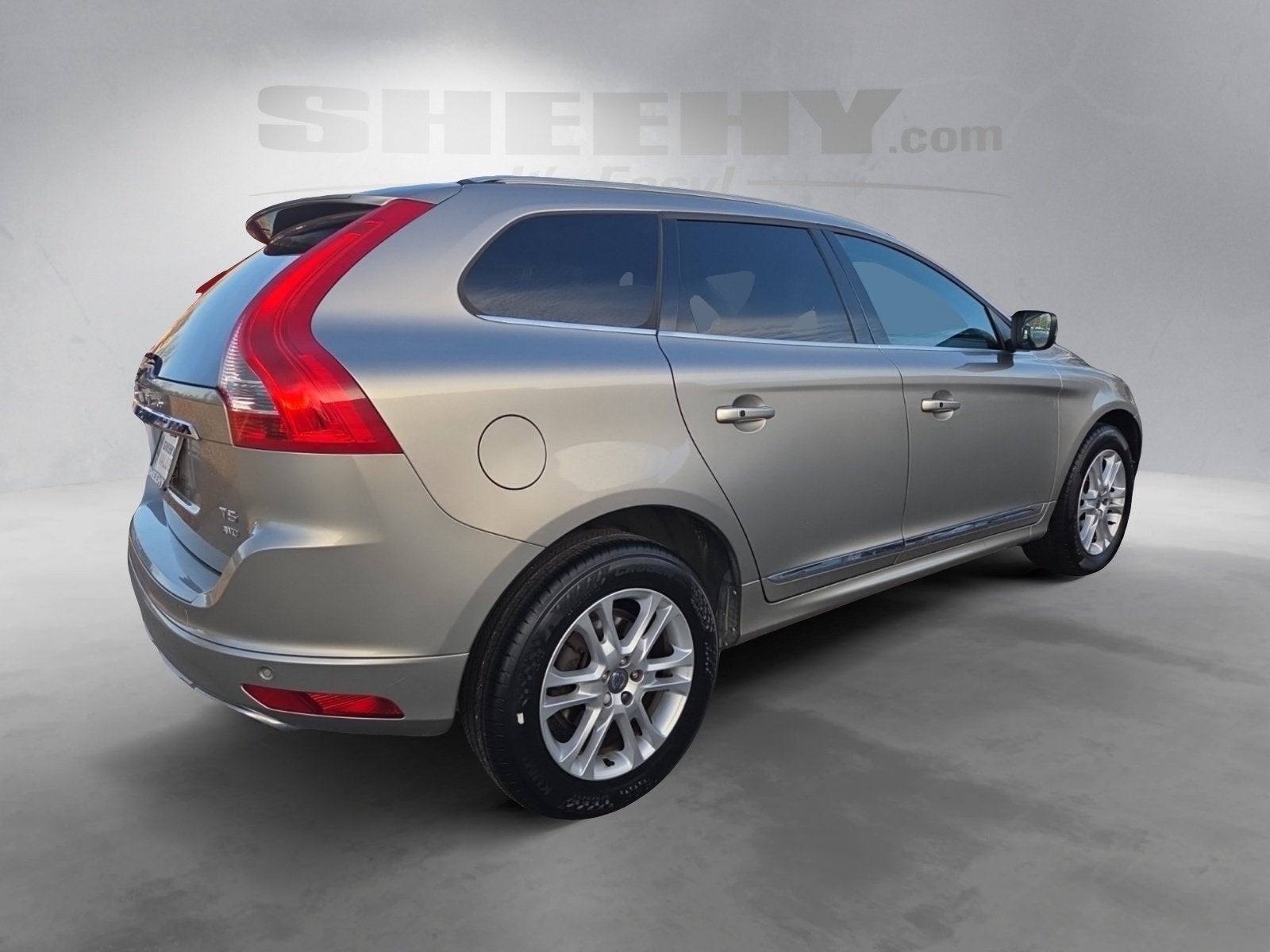 2016 Volvo XC60 T5 Premier