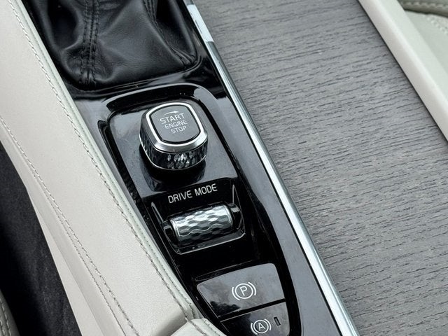 2020 Volvo XC90 T6 Inscription