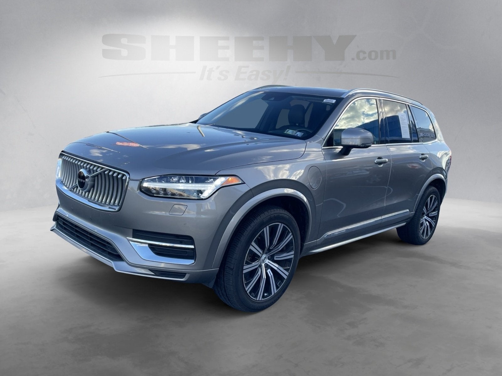 2021 Volvo XC90 Recharge Plug-In Hybrid T8 Inscription 7 Passenger