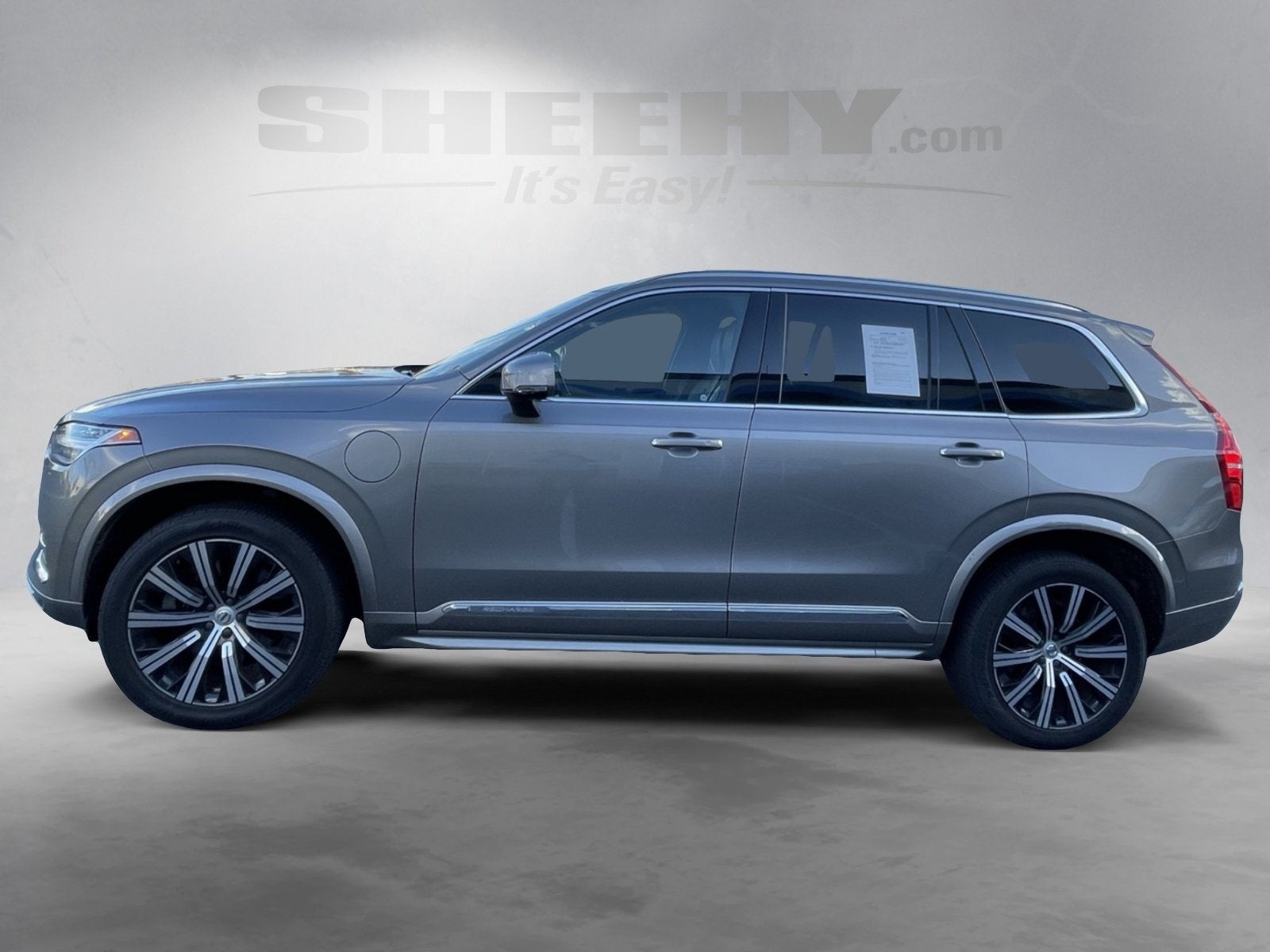 2021 Volvo XC90 Recharge Plug-In Hybrid T8 Inscription 7 Passenger