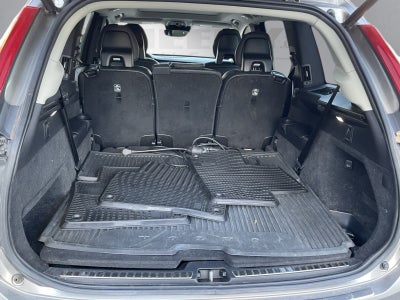 2021 Volvo XC90 Recharge Plug-In Hybrid T8 Inscription 7 Passenger
