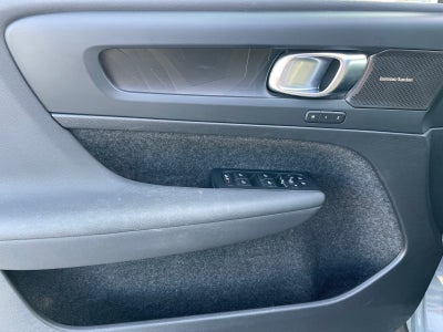 2023 Volvo XC40 Recharge Pure Electric Ultimate