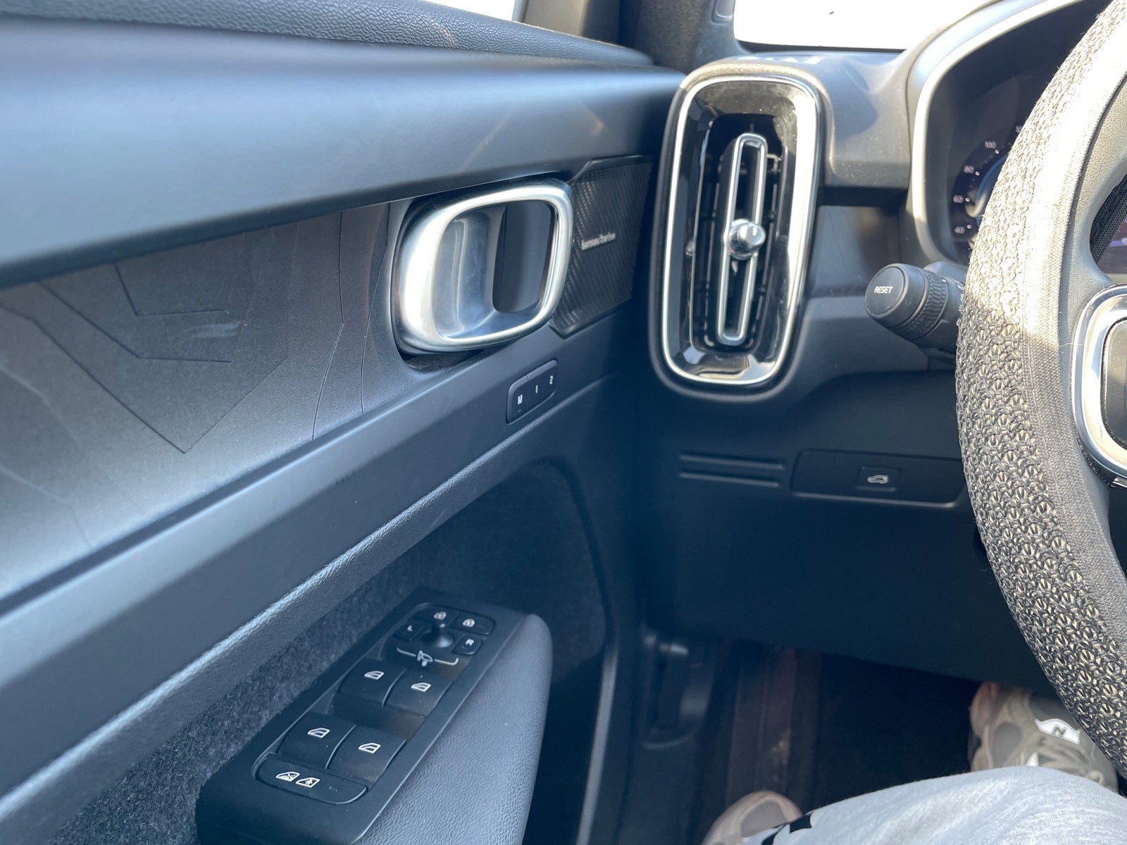 2023 Volvo XC40 Recharge Pure Electric Ultimate