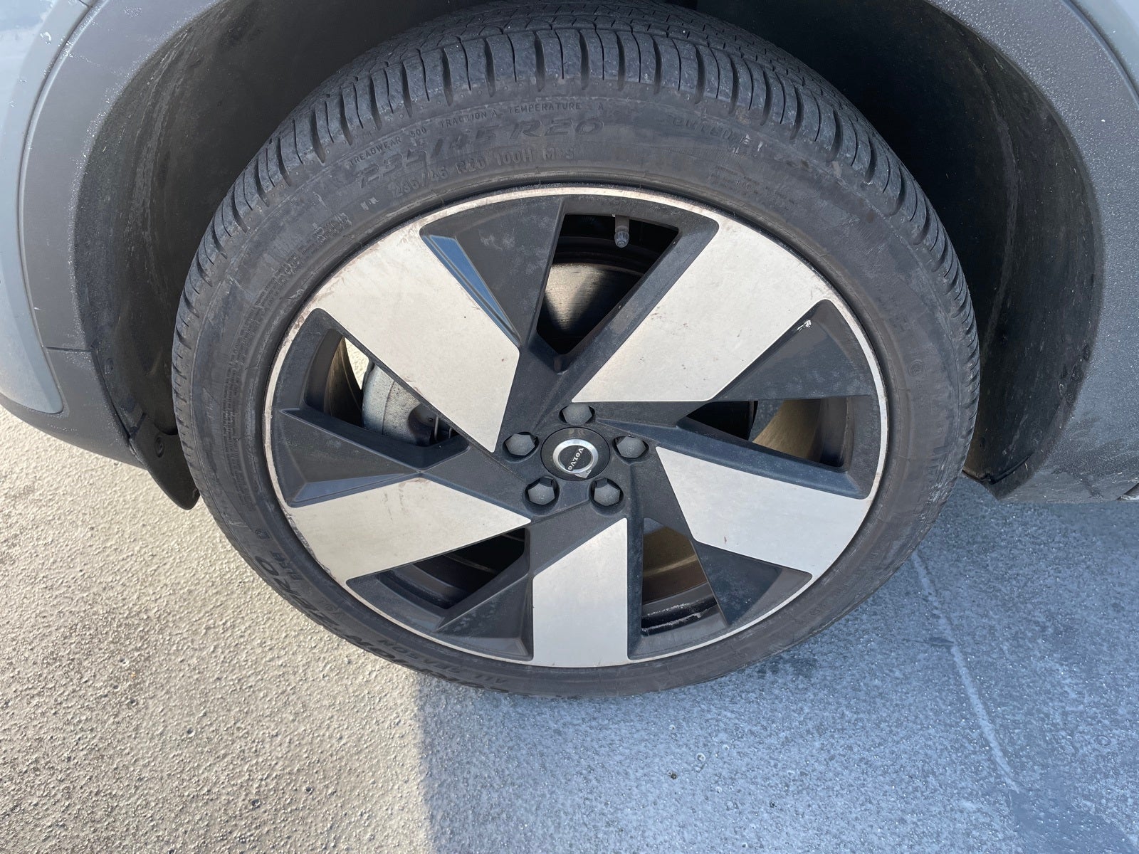 2023 Volvo XC40 Recharge Pure Electric Ultimate