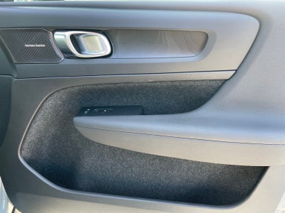 2023 Volvo XC40 Recharge Pure Electric Ultimate