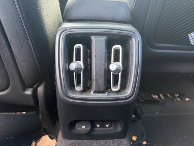 2022 Volvo XC40 Recharge Pure Electric P8 Plus