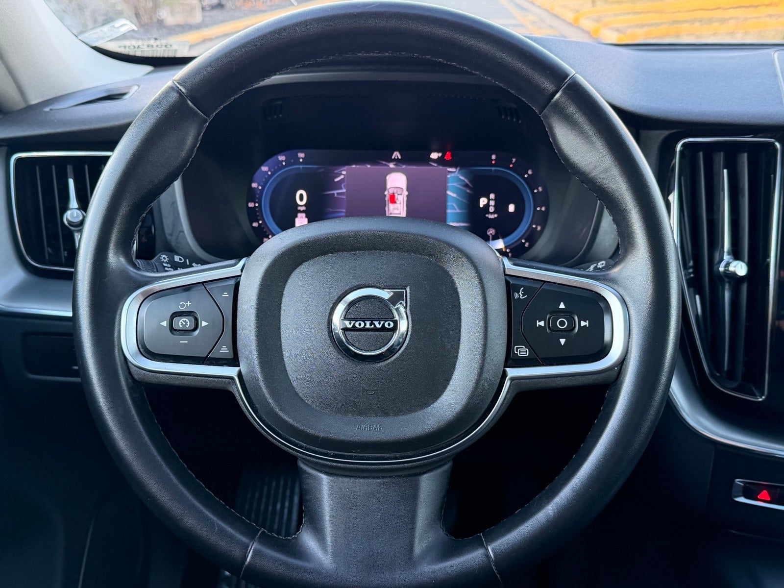 2023 Volvo XC60 B5 Core