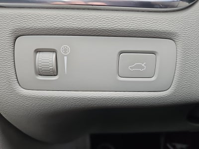 2022 Volvo XC60 B5 Momentum hybrid